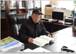 鄭守仁<em>院士</em>將全部身心投入到水利<em>事業(yè)</em>中，<em>榮獲</em>“國際大壩委員會終身成就<em>獎</em>”