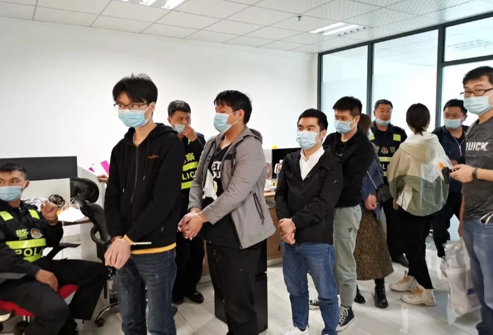 9名程序員<em>被</em>抓，只因開發了賭博APP