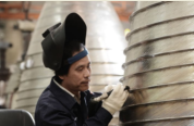 高鳳林：焊接火箭發(fā)動(dòng)機(jī)的中國(guó)第一人