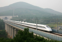 中國最繁忙的鐵路<em>干線</em>之一：<em>京滬</em>鐵路