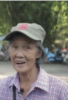 不識字的76歲陽朔老奶，學(xué)習(xí)十國語言，被外國游客稱是中國最好的<em>導(dǎo)游</em>