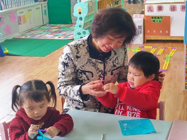 李燕：<em>鑄就</em>孤殘兒童的<em>幸福</em>夢