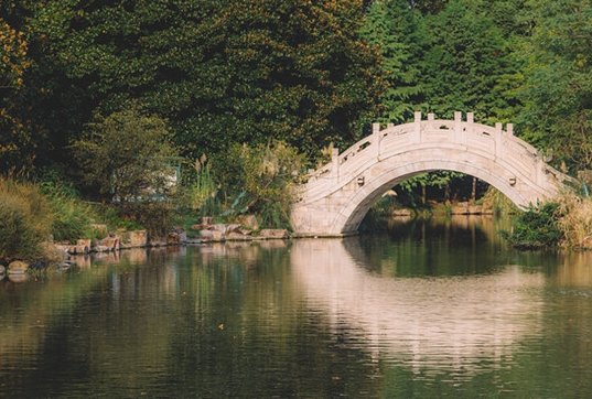 玉帶橋—頤和園里<em>著名</em>的<em>建筑物</em>之一