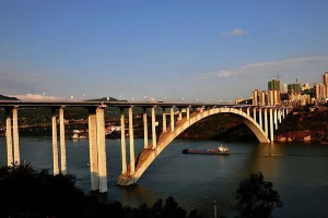 世界大跨徑拱橋—<em>重慶</em><em>萬</em>州長江大橋