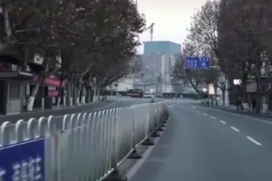 不顧數(shù)十萬的虧損，飯店老板堅持為醫(yī)護(hù)送愛心餐