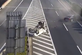 高速公路交通事故—車輛事故現場