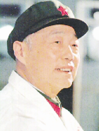 國(guó)防科技大學(xué)<em>計(jì)算機(jī)</em>系創(chuàng)始人慈云桂 為<em>中國(guó)</em><em>計(jì)算機(jī)</em>科技人才的培養(yǎng)做出了杰出的貢獻(xiàn)