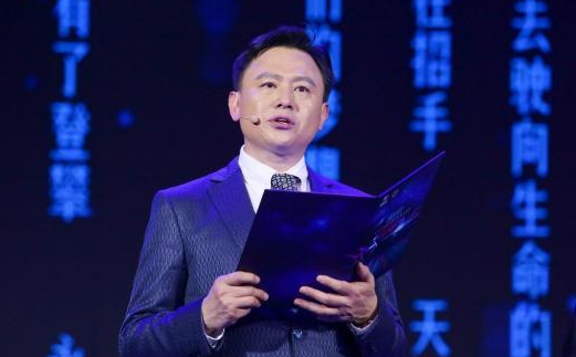 徐留平—高舉一汽“紅旗”在<em>汽車行業(yè)</em>屹立不倒