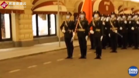 <em>中國</em>三軍儀仗隊用俄語高唱《喀秋莎》 整裝亮相莫斯科紅場