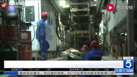 盾構(gòu)機維保員 地下20米工作 每天12小時無陽光無手機！