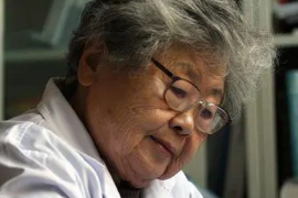 抗“麻”戰士<em>李</em>恒<em>英</em>：懸壺濟世，醫者仁心，這才是真正的白衣天使
