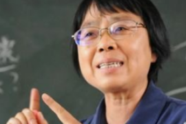 職業(yè)選擇—人生導(dǎo)師<em>張</em><em>桂</em><em>梅</em>