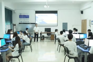 微課：通信工程設計與監理專業《信息化辦公應用—公司培訓基地建設》