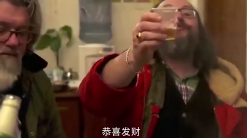 老外眼里的中國年：吃著餃子喝著酒，人情味十足