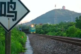 鐵路<em>電力</em>線路工，工作28年來排除<em>電力</em>線路安全隱患1000多處