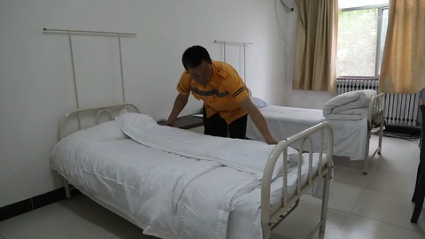 <em>工務(wù)段</em>“西鐵楷模2020年度人物”薛飛簡要事跡