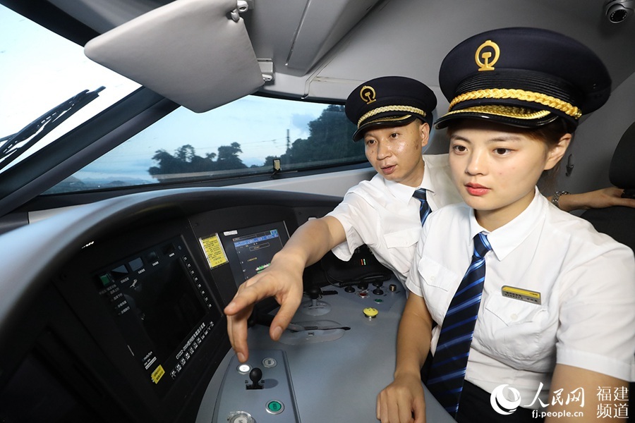 女動車組司機—金婉鑫