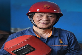 “<em>七一</em><em>勛章</em>”獲得者艾愛國：當工人就要當一個好工人