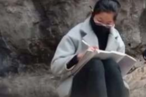 <em>致敬</em><em>最美</em>逆<em>行者</em>爭做自律中學生—共戰疫情