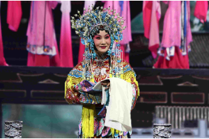 《梨花頌》胡春華<em>演唱</em> 云南省<em>京劇</em>院