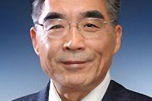 徐<em>德</em>龍—<em>中國工程院</em><em>院士</em>、無機非金屬材料<em>專家</em>