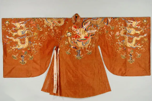 <em>綾</em>羅—絲織品