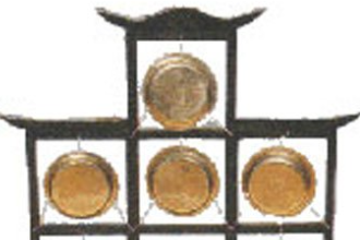 <em>中國(guó)</em><em>傳統(tǒng)</em><em>樂器</em>—云鑼