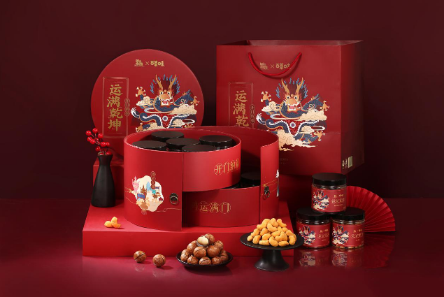 <em>百草</em><em>味</em><em>X</em><em>國家</em><em>寶藏</em><em>IP</em><em>產品</em>“運滿乾坤”
