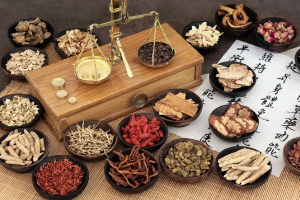 <em>課程標準</em>：<em>中藥學</em><em>專業</em>《應用<em>中藥學</em>》<em>課程標準</em>