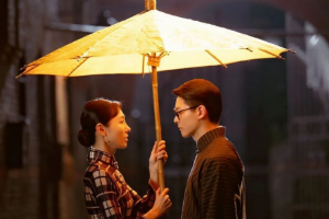 影舞融通—<em>舞劇</em>電影《<em>永不</em><em>消逝</em><em>的</em><em>電波</em>》