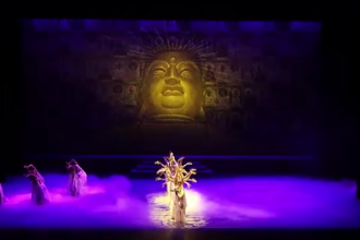 經(jīng)典舞劇《絲路<em>花</em><em>雨</em>》：從敦煌壁畫飛出的文化友好使者