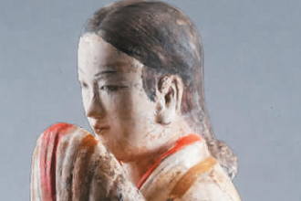 中華傳統(tǒng)文化—西漢塑衣式<em>拱手</em>跽坐女俑