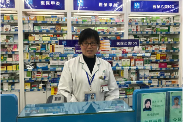 陸萍：“<em>全國五一勞動獎章</em>”<em>獲得者</em>的“藥人藥事”